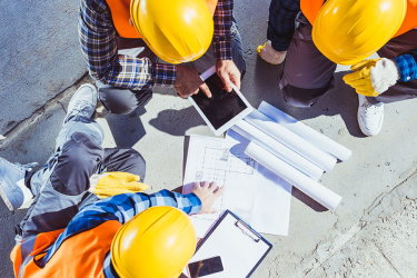 Российские чиновники и строители по-разному относятся и оценивают систему ценообразования в строительной отрасли